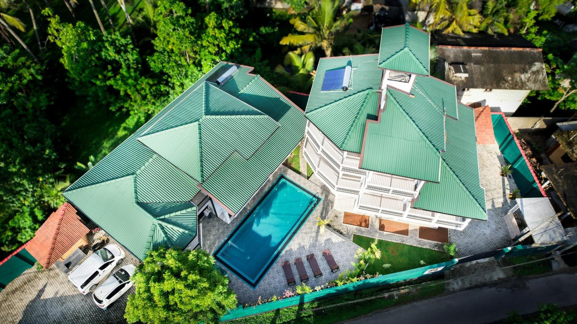 Teya Beach Hotel Ахангама Екстериор снимка